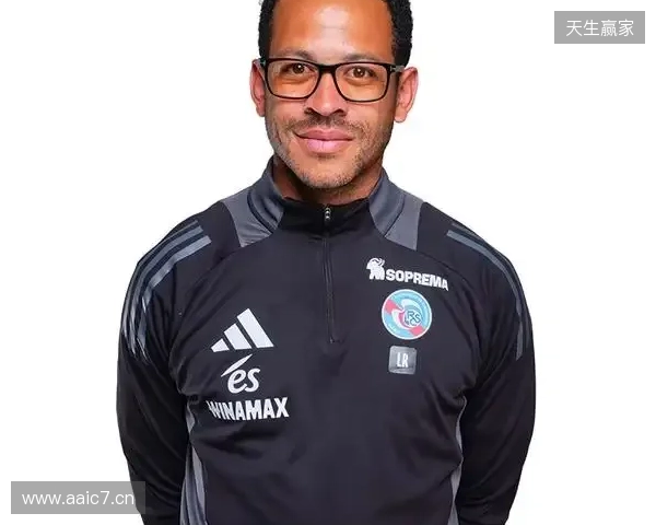 詹俊:罗塞尼尔爱用新人和切尔西挺搭;需要先获得“队委会”信任