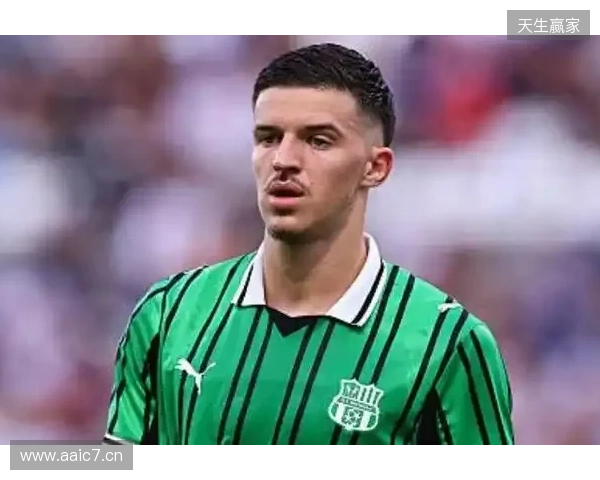 米体:曼联和国米都对穆哈雷莫维奇感兴趣,尤文有50%的二转分成 米体:曼联和国米都对穆哈雷莫维奇感兴趣,尤文有50%的二转分成