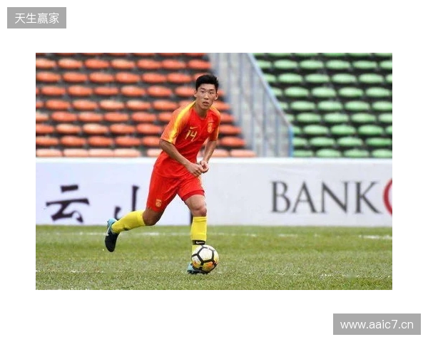马德兴：U17国足2-0乌兹别克斯坦队，赵松源和张伯霖各入一球