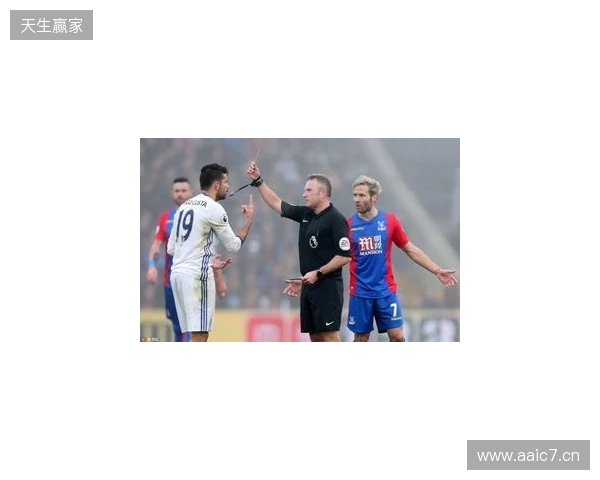 前白堡球员：当年刻意吃黄牌被停赛，这样就能多见见女友了