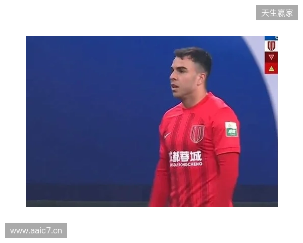 半场-成都蓉城暂0-0青岛海牛 罗慕洛、韦世豪中柱 韦林顿失良机