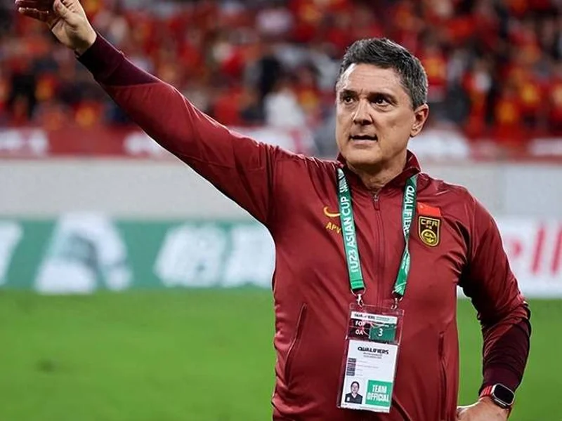 深耕数载!安东尼奥18年开始执教国足梯队,此前很少担任主教练